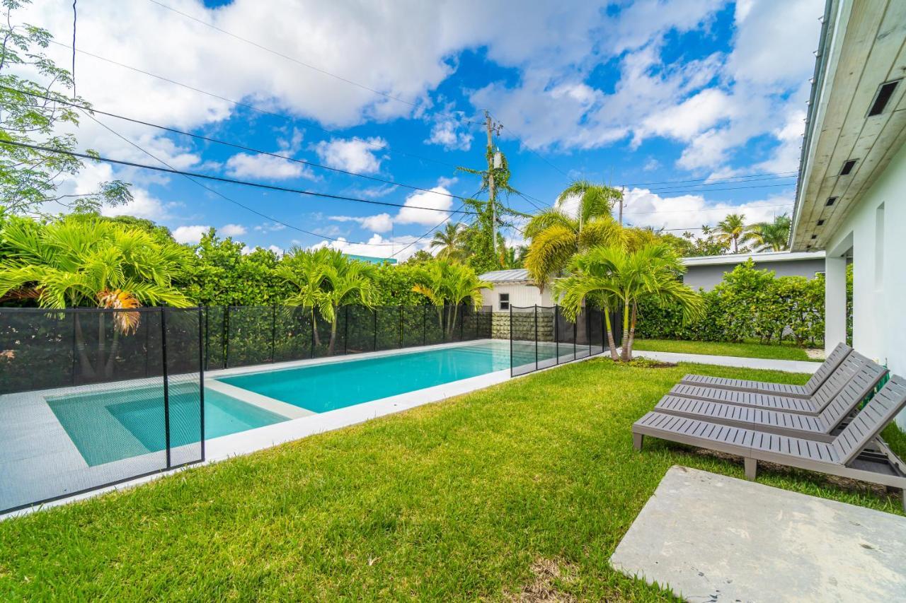 Luxury House 4 Beds Heated Pool W Jaccuzzi Apartment North Bay Village Exterior foto