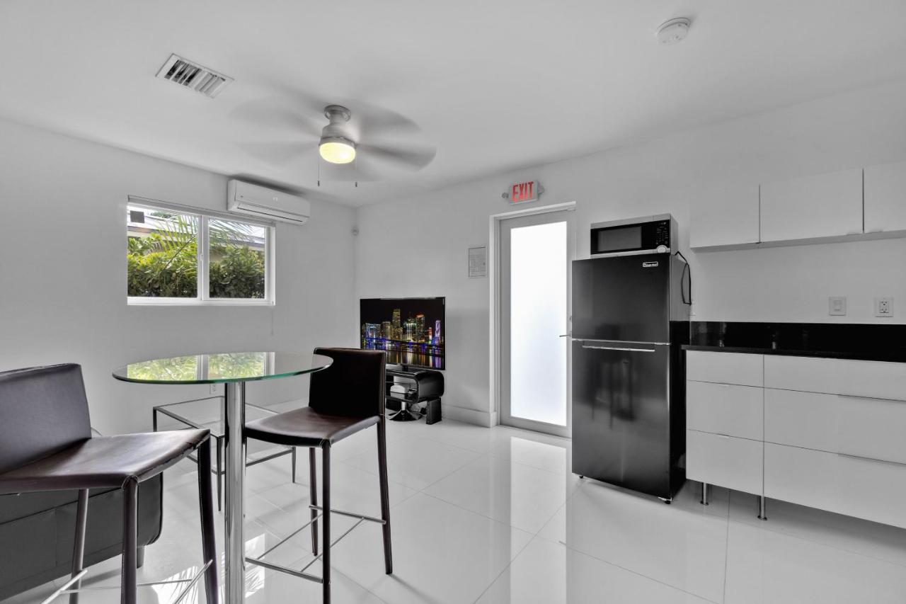 Luxury House 4 Beds Heated Pool W Jaccuzzi Apartment North Bay Village Exterior foto