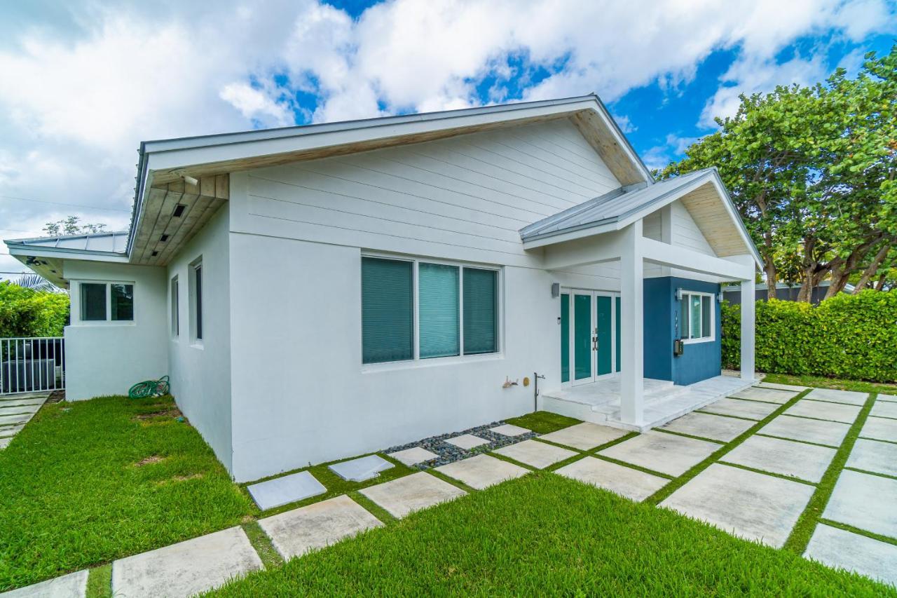 Luxury House 4 Beds Heated Pool W Jaccuzzi Apartment North Bay Village Exterior foto