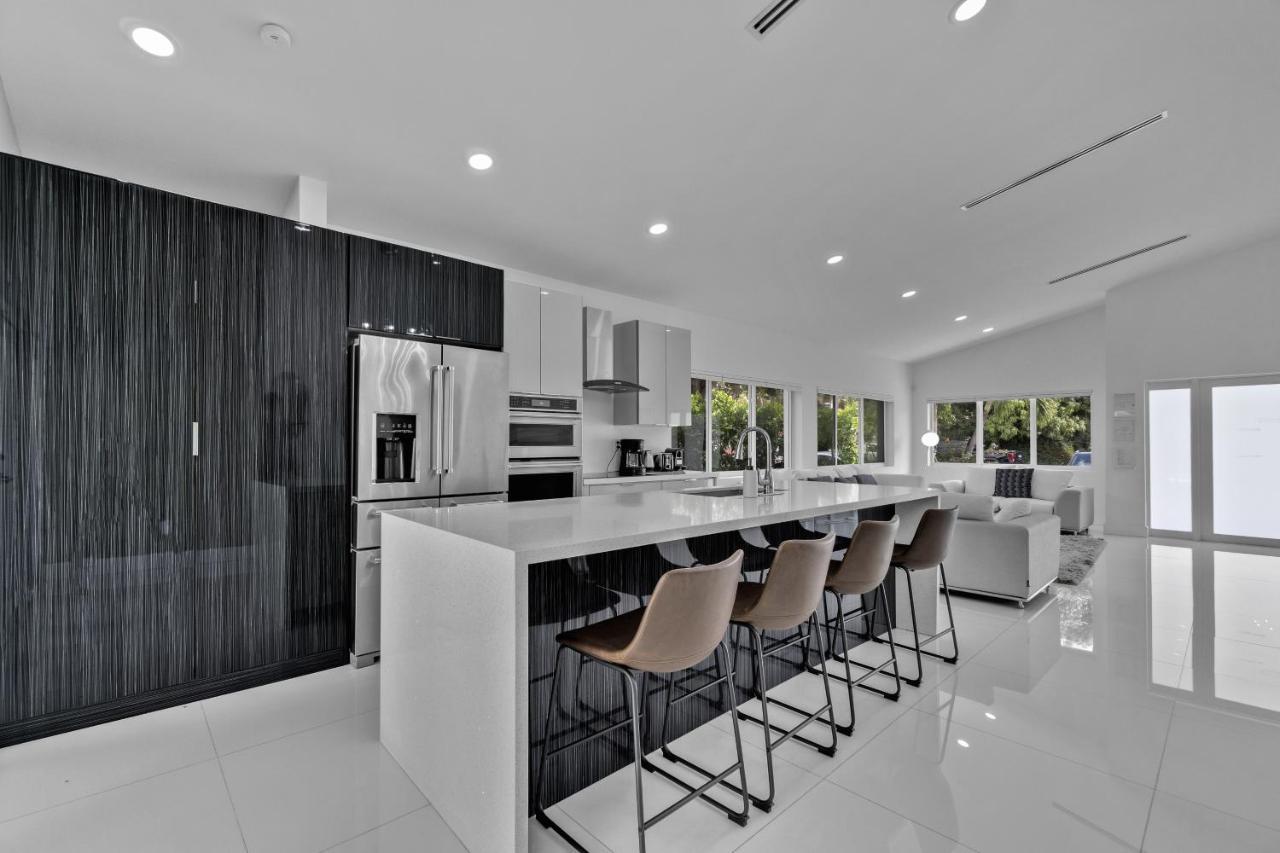 Luxury House 4 Beds Heated Pool W Jaccuzzi Apartment North Bay Village Exterior foto